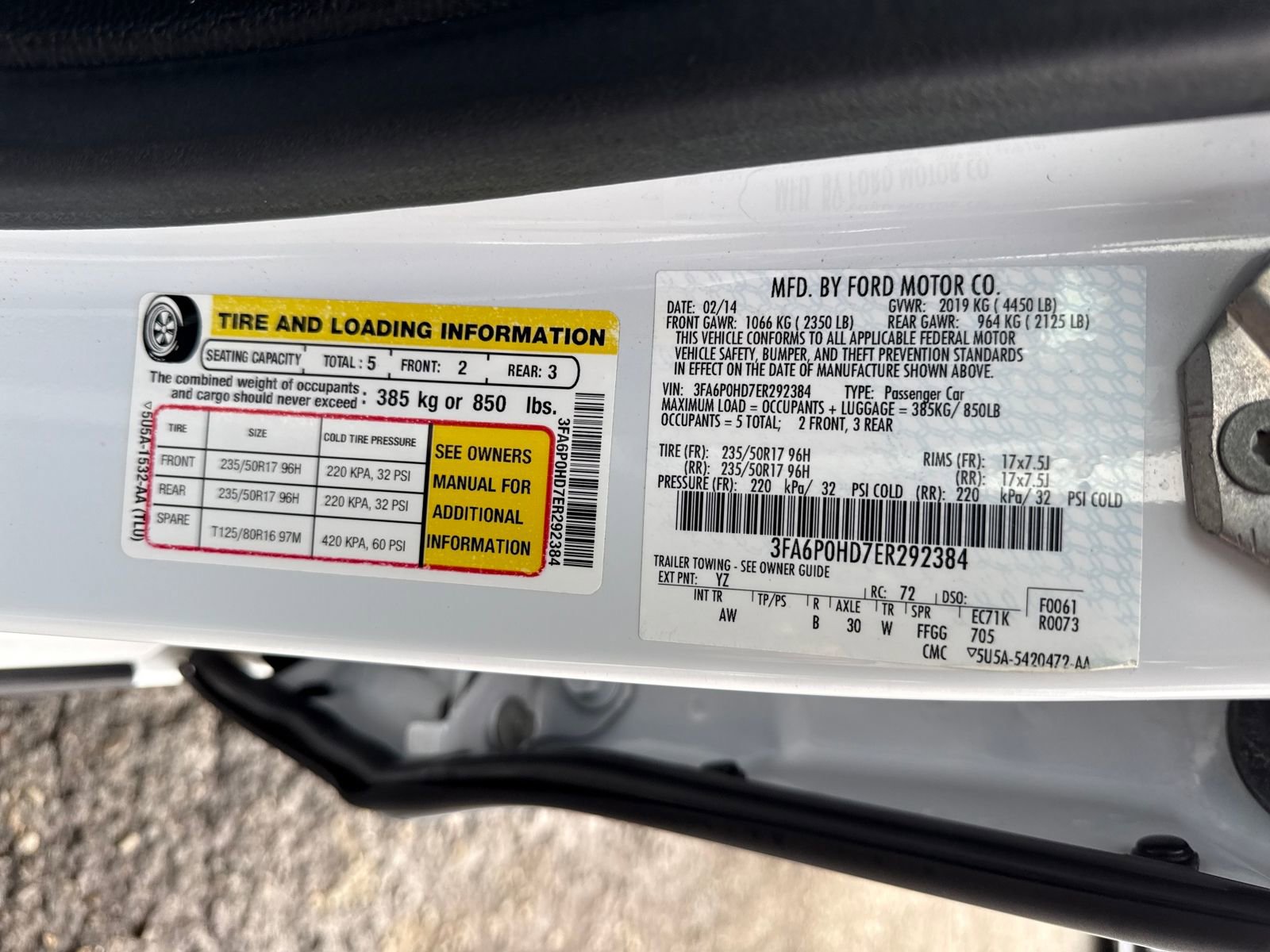 Used 2014 Ford Fusion SE image 30