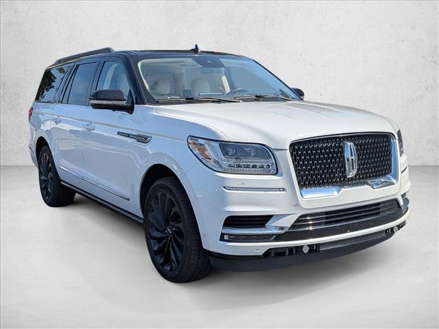Used 2021 Lincoln Navigator L Black Label w/ Special Edition Package AWD/4WD image 4