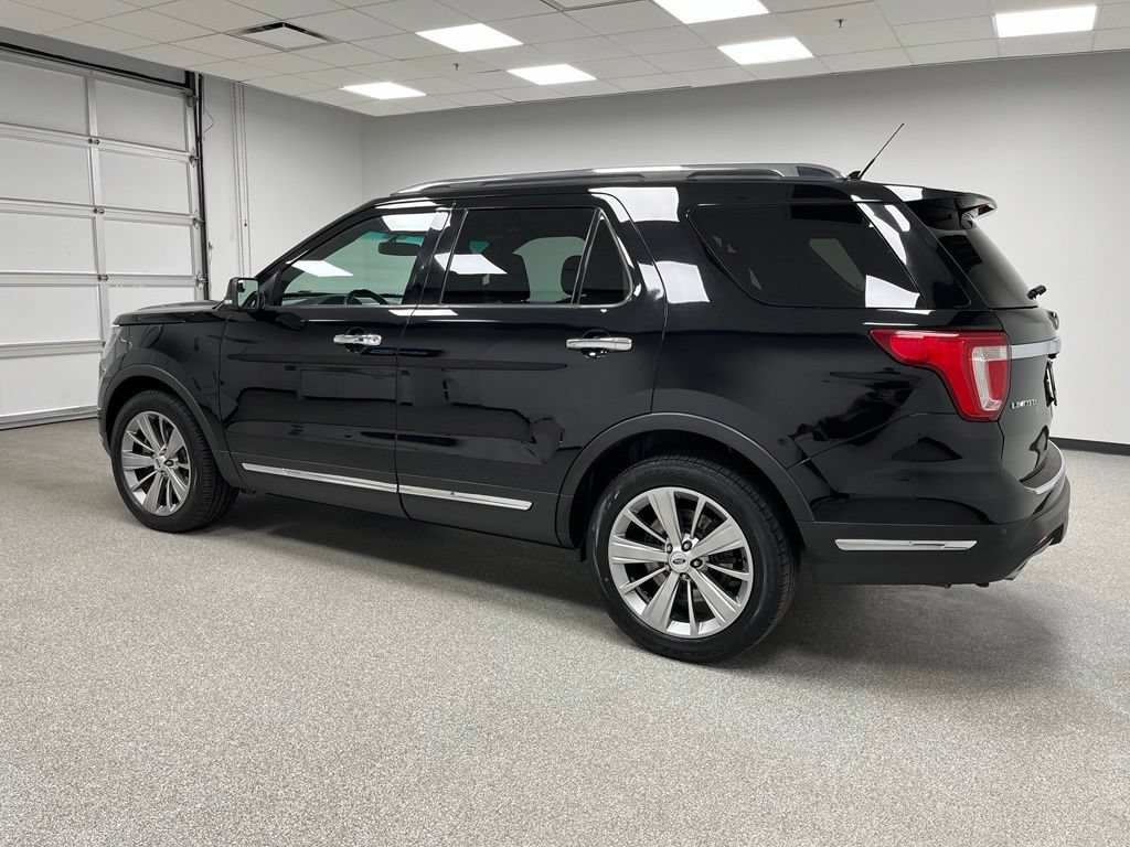 Used 2018 Ford Explorer Limited AWD/4WD image 7