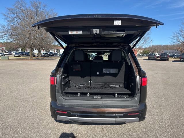 Used 2023 Toyota Sequoia Limited w/ Tow Technology Package image 14