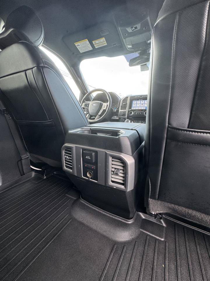 Used 2016 Ford F150 Platinum w/ Equipment Group 701A Luxury AWD/4WD image 23