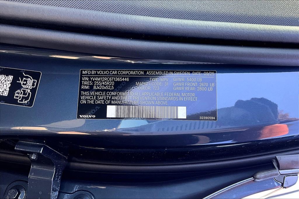 New 2026 Volvo XC60 B5 Plus w/ Protection Package Premier image 22