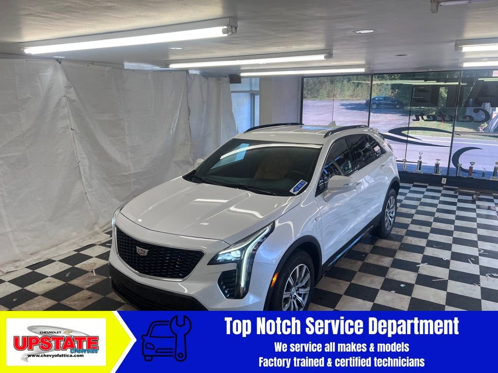 Used 2023 Cadillac XT4 Sport image 5