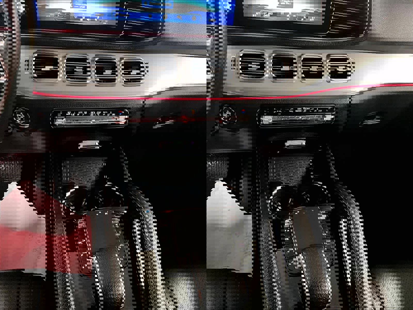 Used 2024 Mercedes-Benz GLE 450e 4MATIC image 26