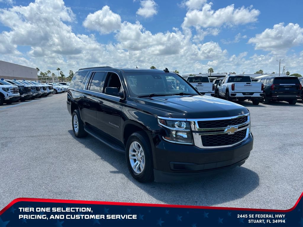 Used 2020 Chevrolet Suburban LT AWD/4WD image 3