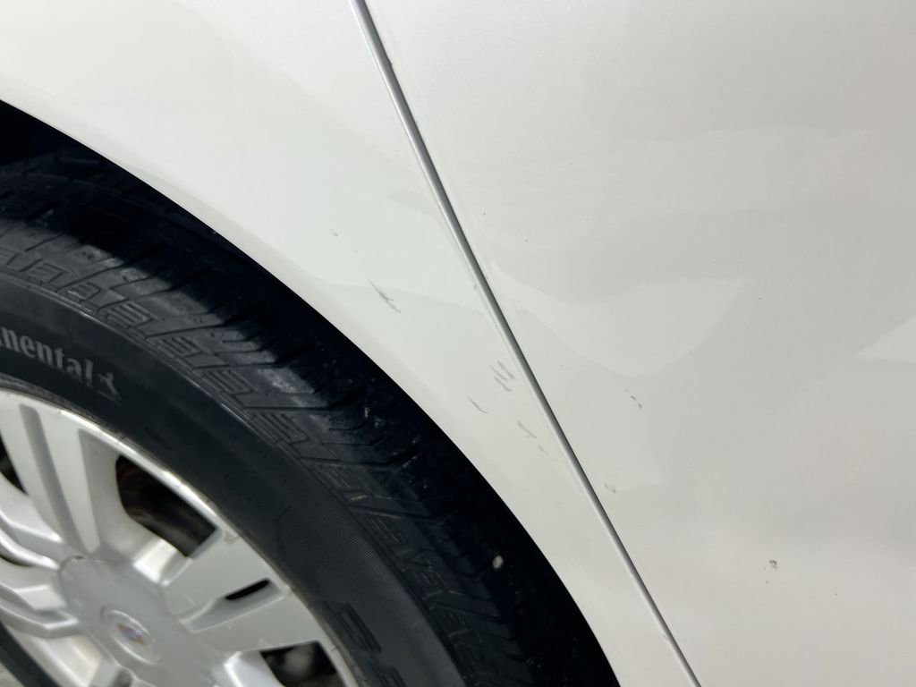 Used 2012 Cadillac SRX Luxury image 28