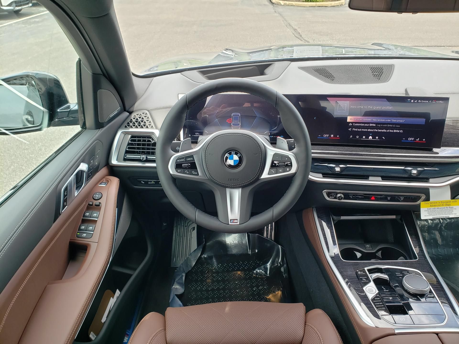 New 2026 BMW X5 xDrive40i w/ M Sport Package AWD/4WD image 16
