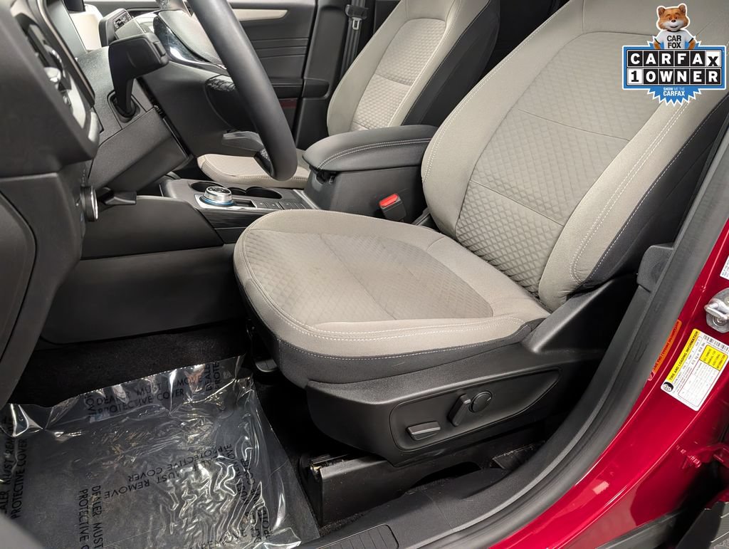 Used 2022 Ford Escape SE w/ SE Sport Appearance Package AWD/4WD image 12