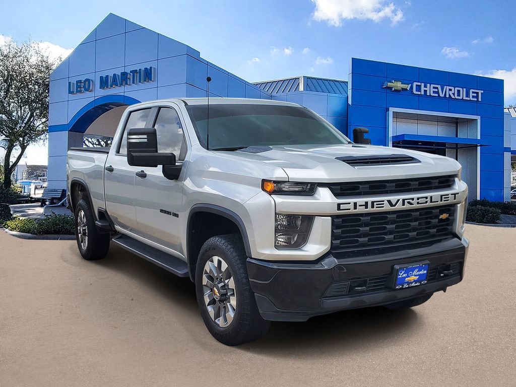 Used 2022 Chevrolet Silverado 2500 Custom w/ Custom Convenience Package RWD image 2