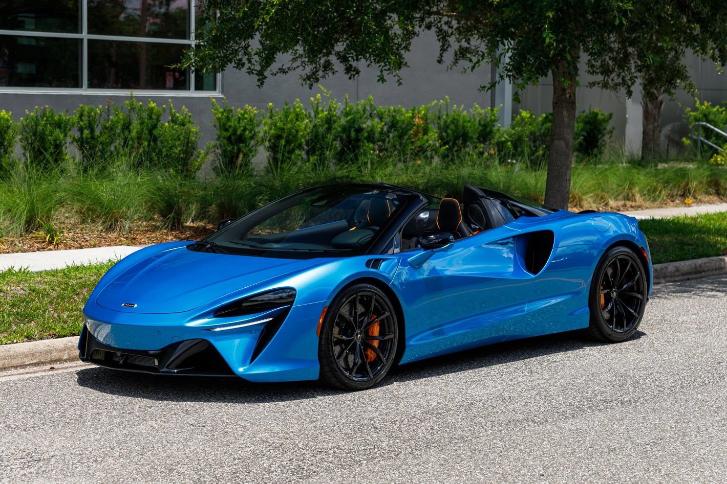 New 2026 McLaren Artura Spider RWD image 62