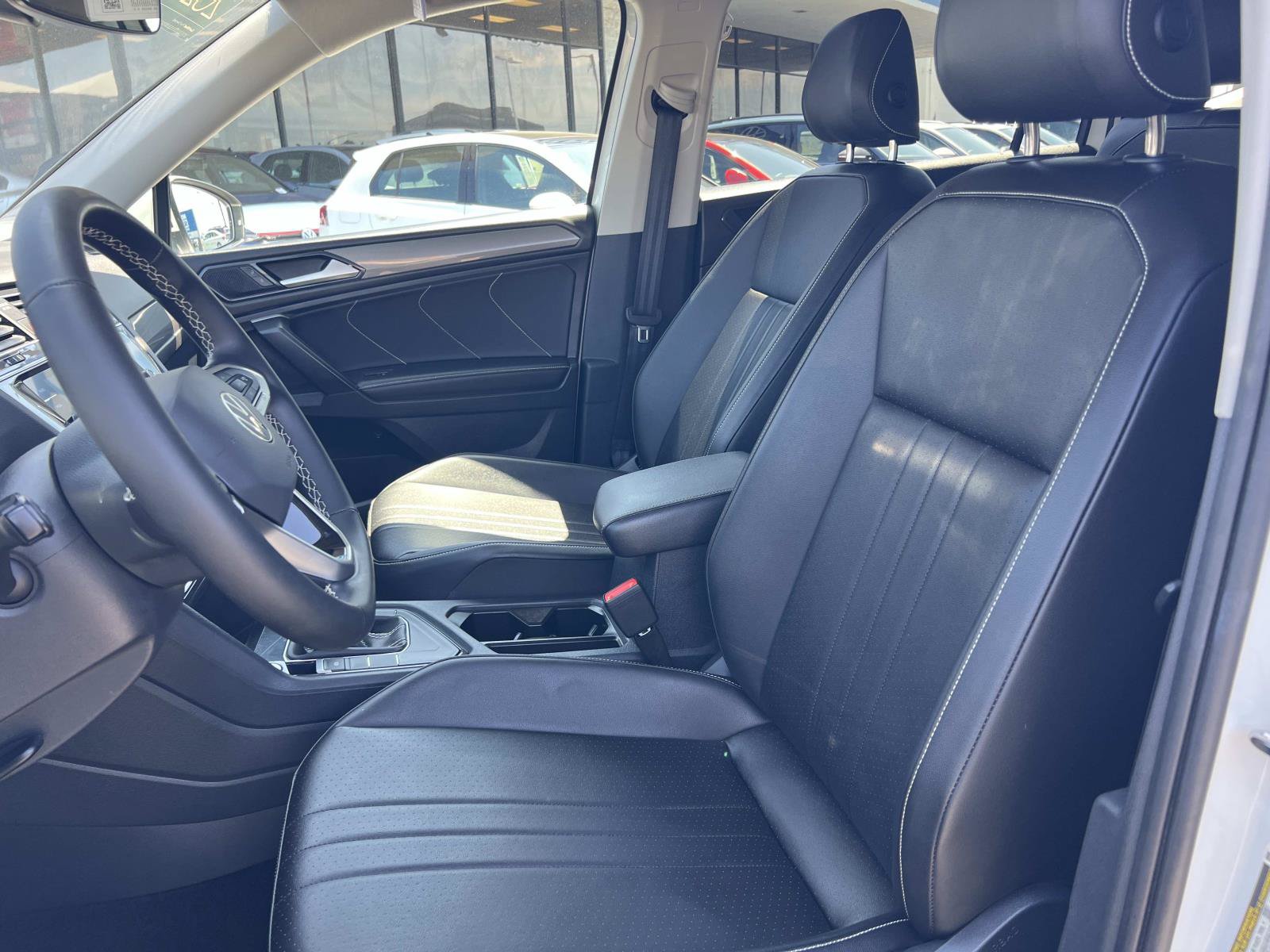 Certified 2023 Volkswagen Tiguan SE FWD image 18
