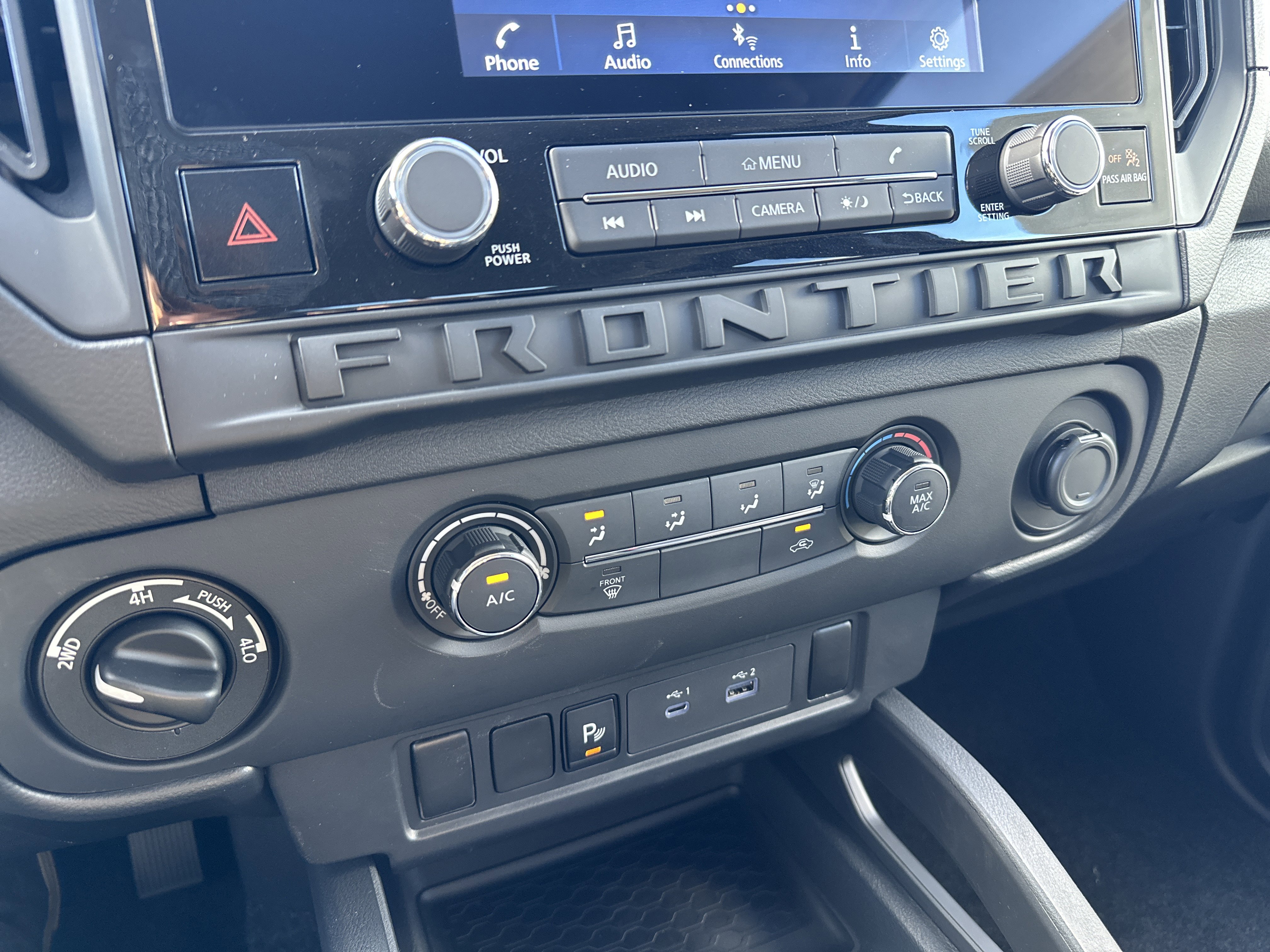 New 2026 Nissan Frontier S image 19