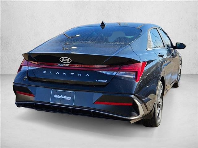 New 2026 Hyundai Elantra Limited image 2