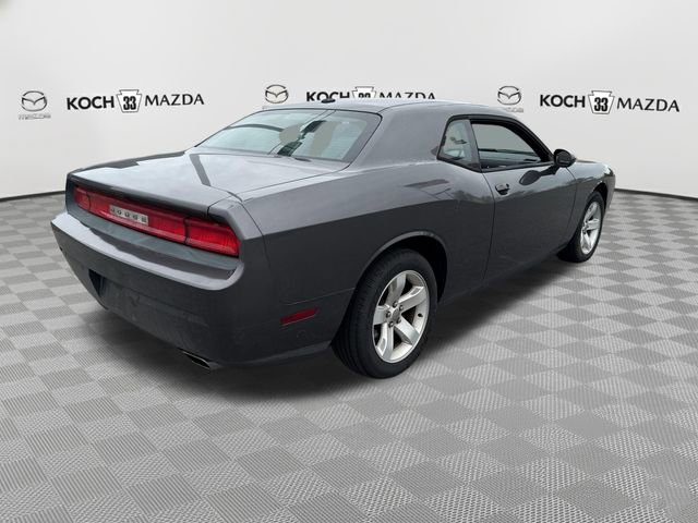 Used 2014 Dodge Challenger SXT Plus RWD image 7