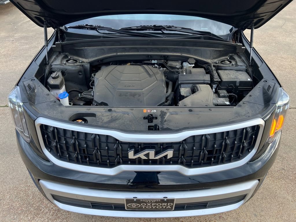 Used 2024 Kia Telluride LX image 18