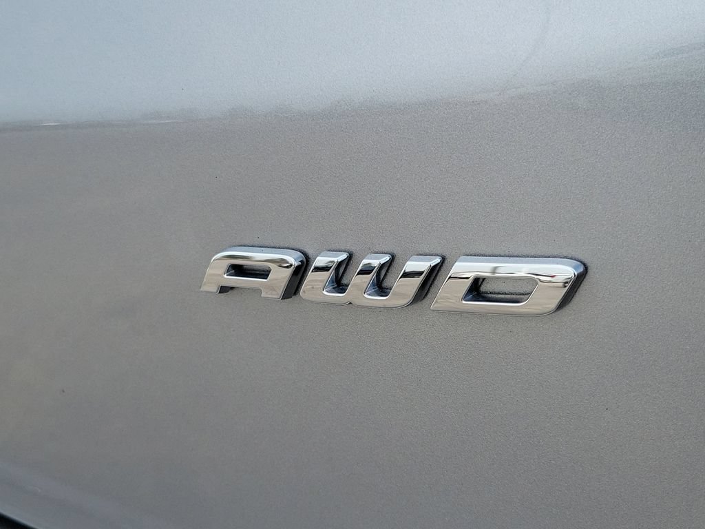 Used 2024 Ford Edge SEL w/ Convenience Package AWD/4WD image 6