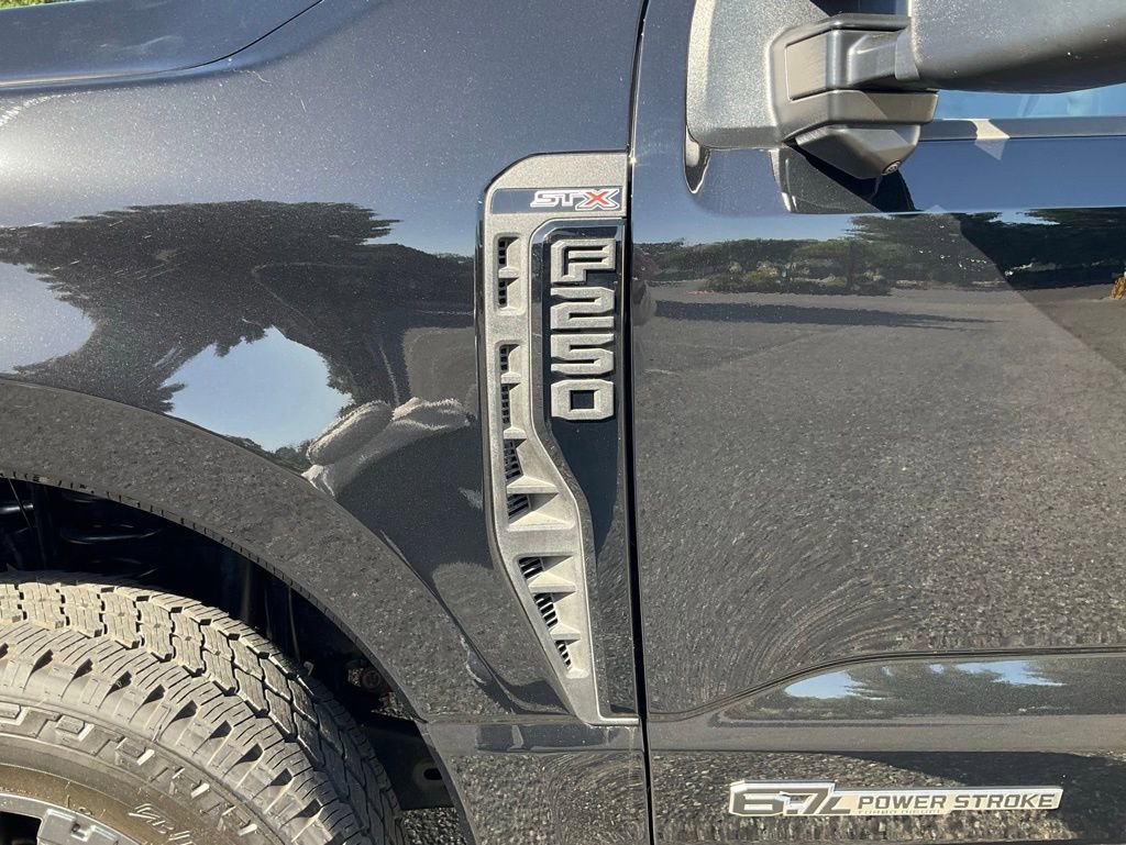 Certified 2024 Ford F250 XL w/ STX Appearance Package image 19