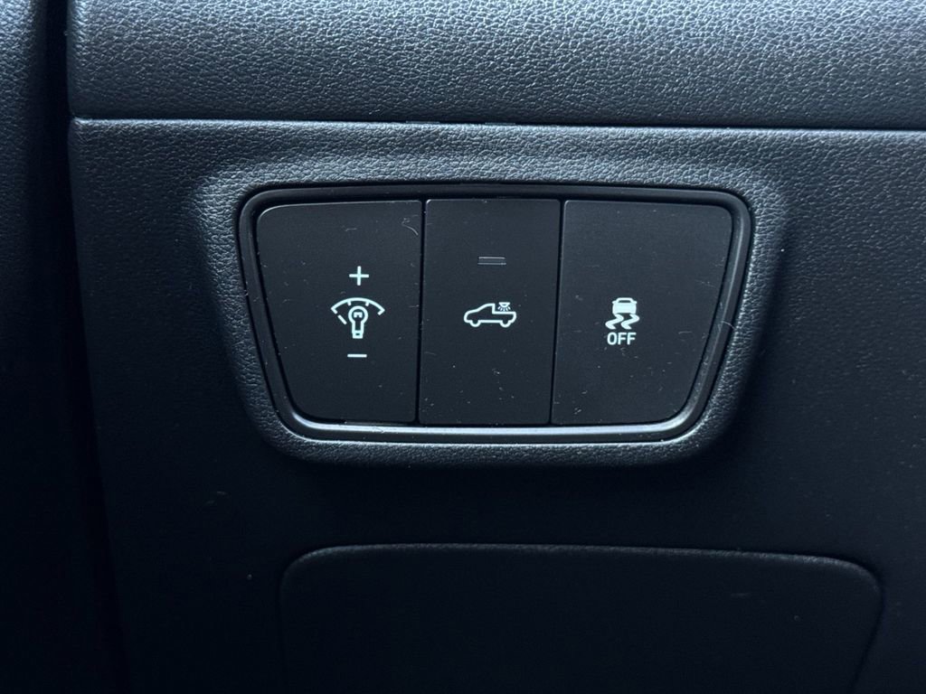 Used 2023 Hyundai Santa Cruz SEL Premium w/ Cargo Package image 29