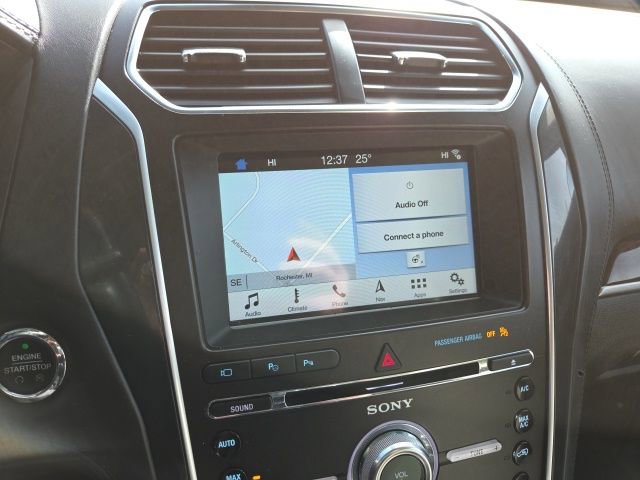 Used 2017 Ford Explorer Platinum image 14