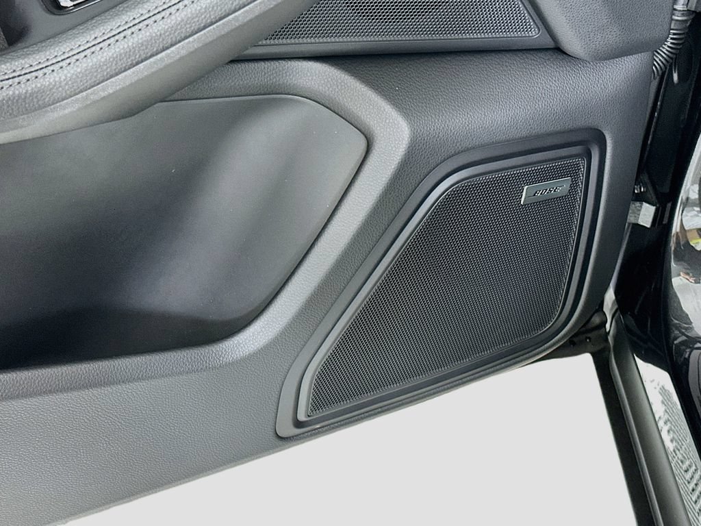 New 2026 Porsche Macan AWD/4WD image 21