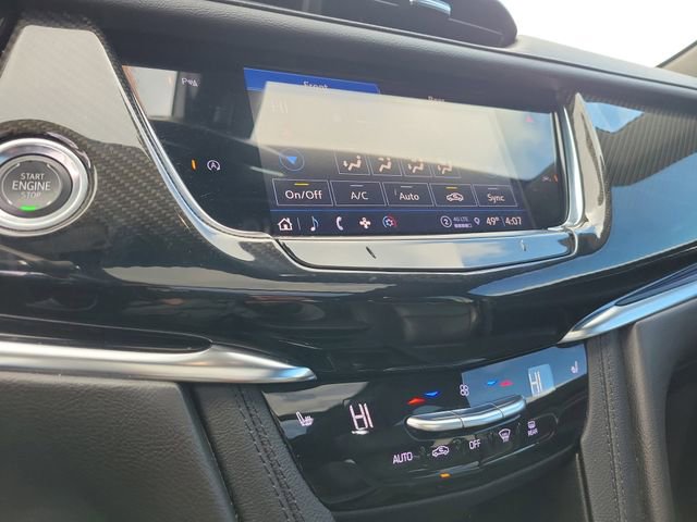 Used 2021 Cadillac XT6 Sport w/ LPO, ONYX Package image 16