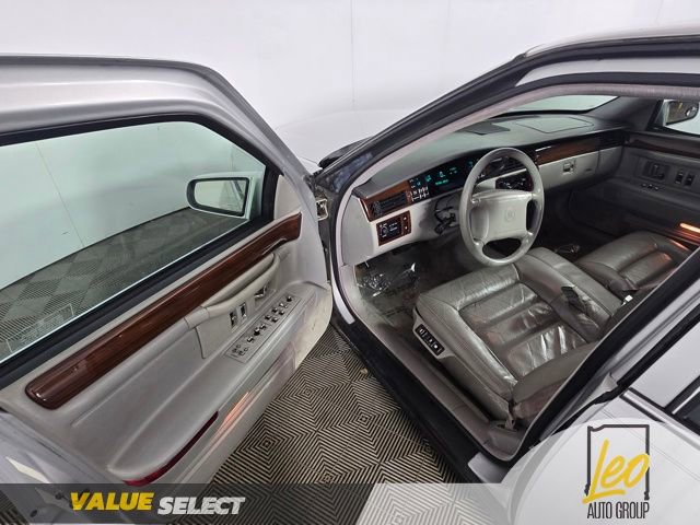 Used 1994 Cadillac De Ville Concours FWD image 10