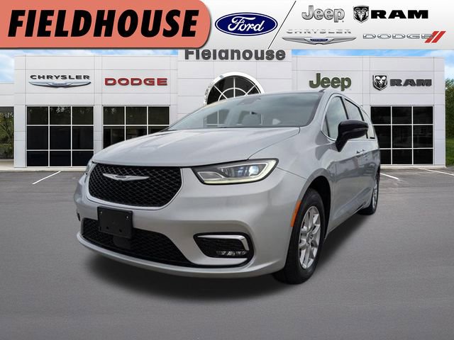 Used 2024 Chrysler Pacifica Touring-L FWD image 1