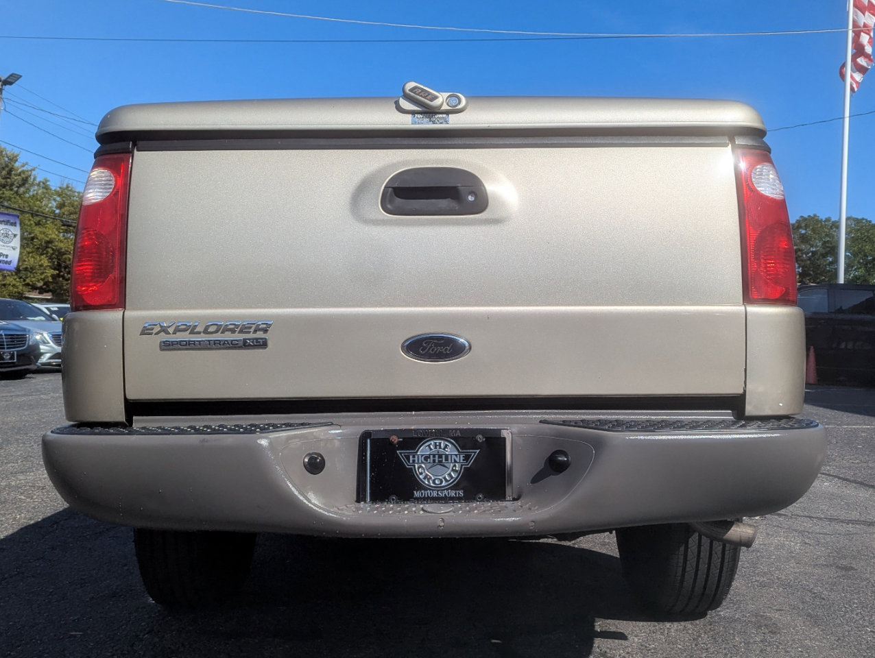 Used 2003 Ford Explorer Sport Trac XLT image 9