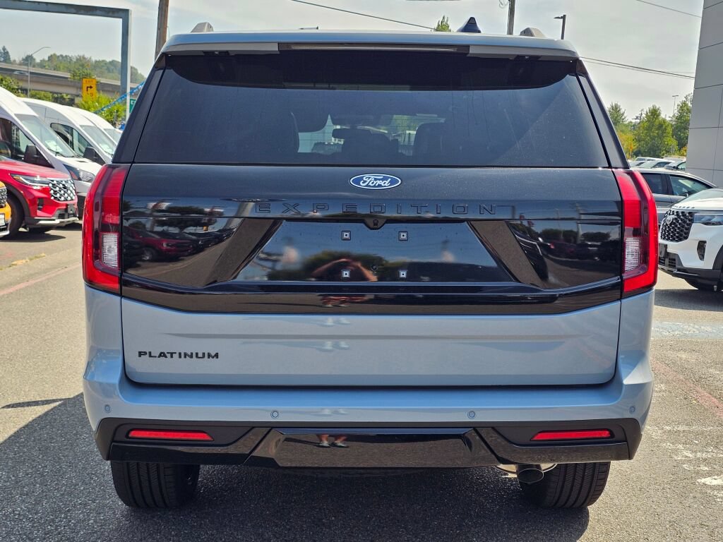 New 2027 Ford Expedition Platinum w/ Stealth Performance Package AWD/4WD image 6