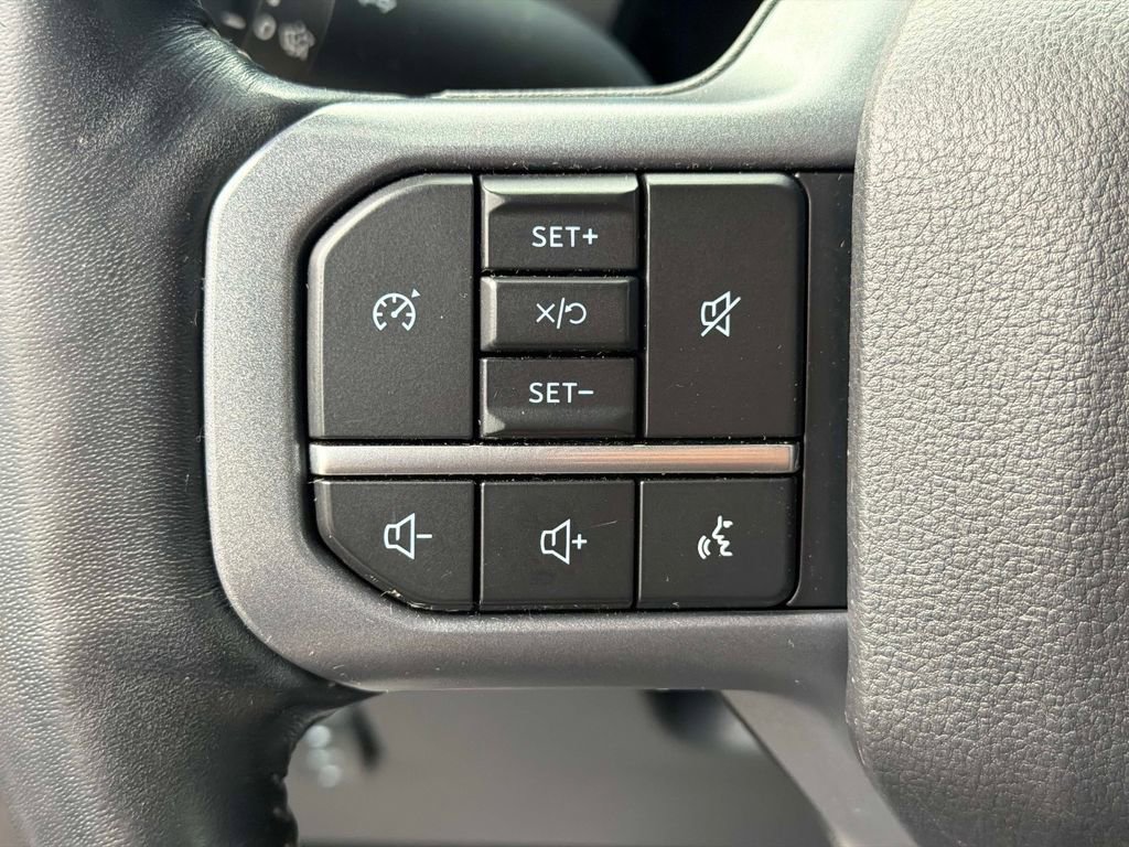 Used 2024 Ford F350 Lariat w/ Chrome Package AWD/4WD image 29