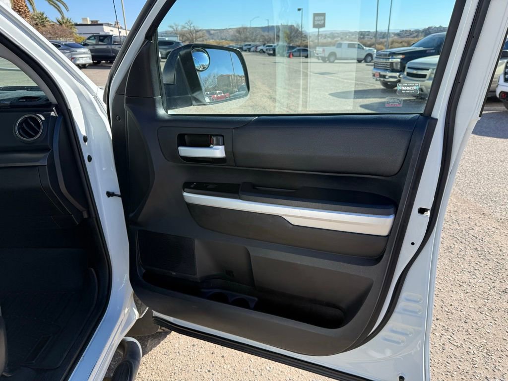 Used 2014 Toyota Tundra SR5 image 25