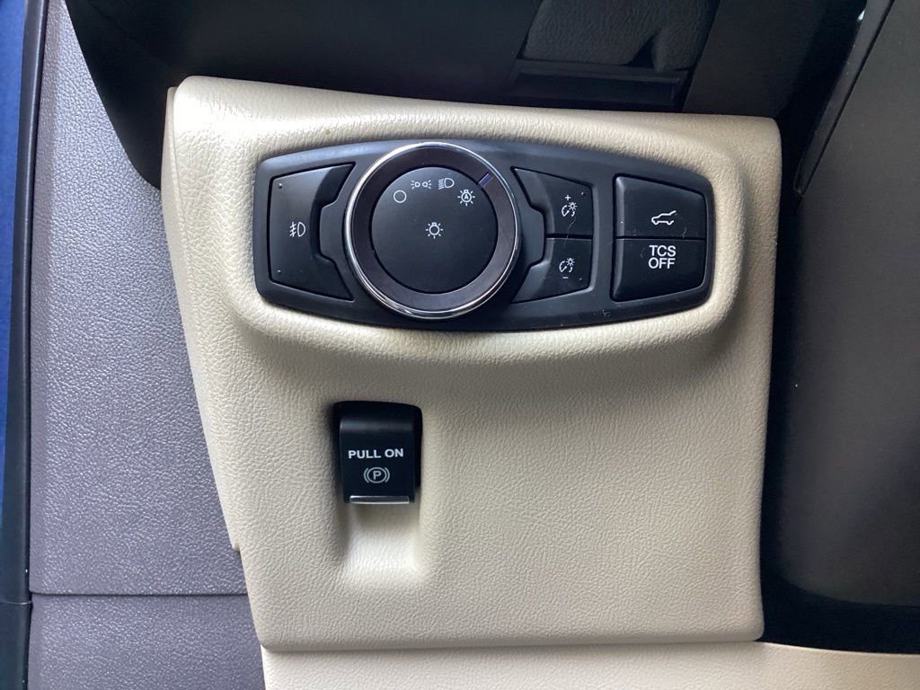 Used 2019 Lincoln Nautilus Select image 61