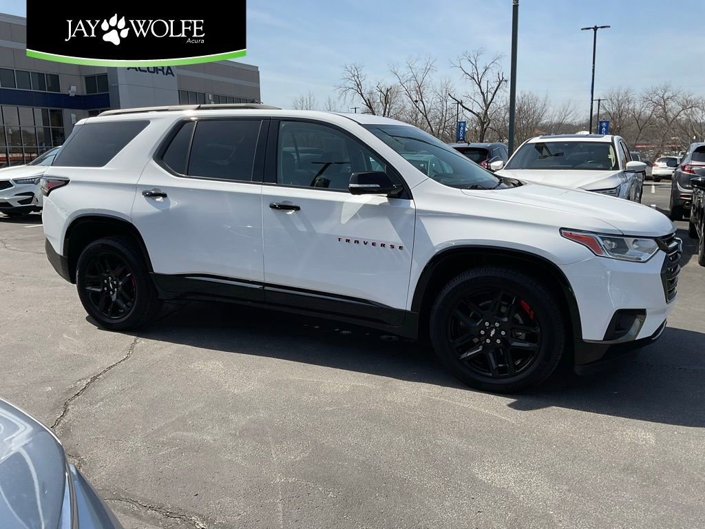 Used 2020 Chevrolet Traverse Premier w/ Redline Edition image 1