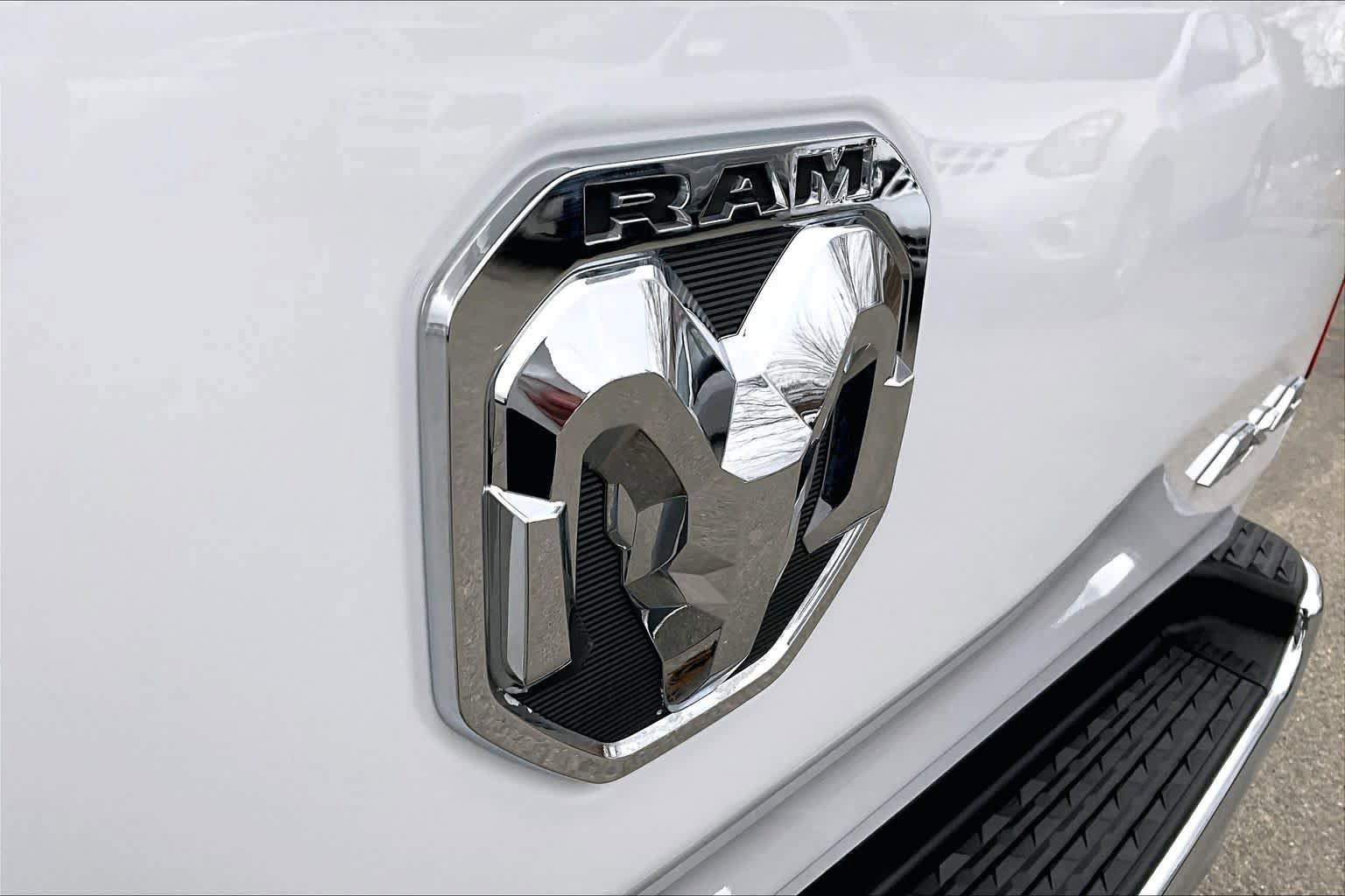 Used 2021 RAM 1500 Big Horn image 29