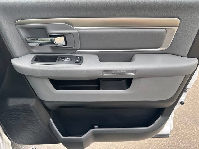 Used 2018 RAM 1500 Big Horn AWD/4WD image 27