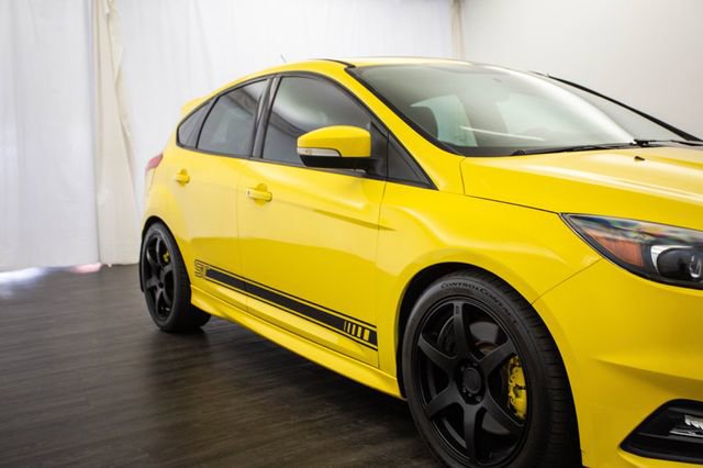Used 2017 Ford Focus ST w/ Equipment Group 402A image 34