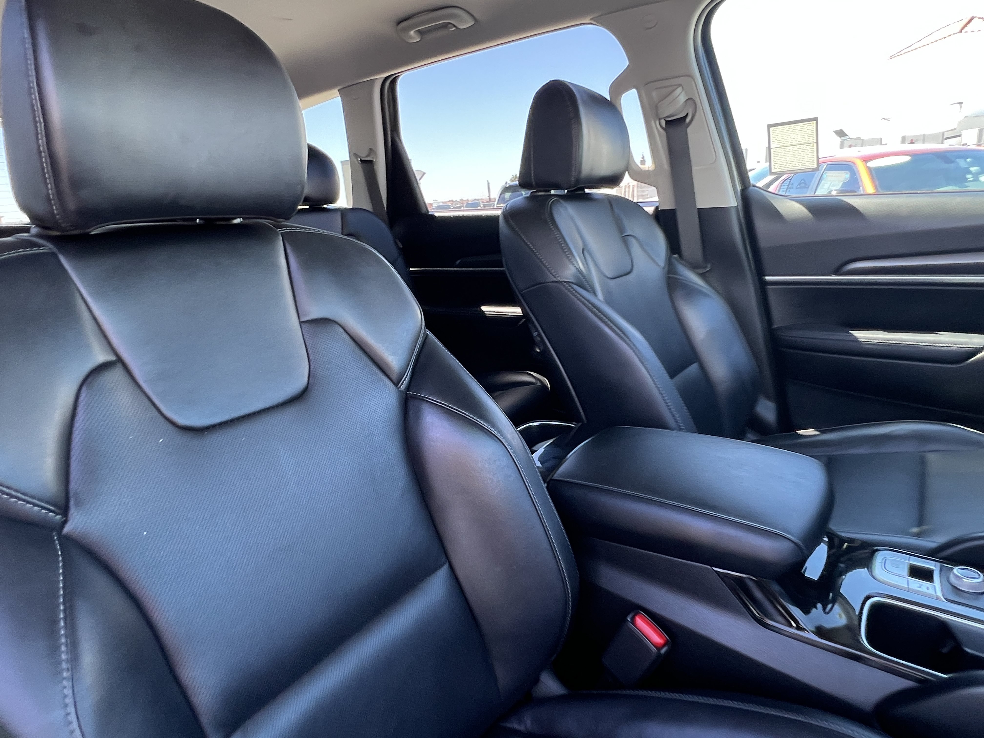 Certified 2023 Kia Telluride S FWD image 17