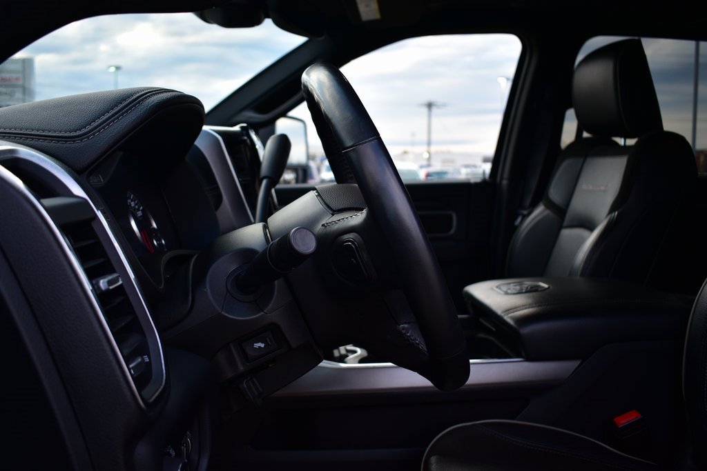 Used 2024 RAM 3500 Laramie w/ Night Edition image 44