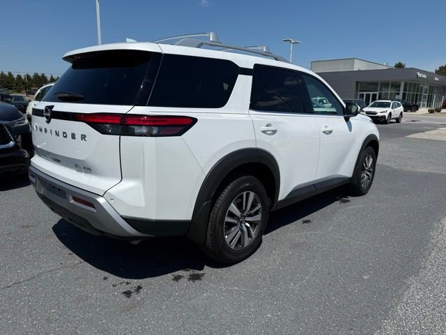 Used 2025 Nissan Pathfinder SL image 13