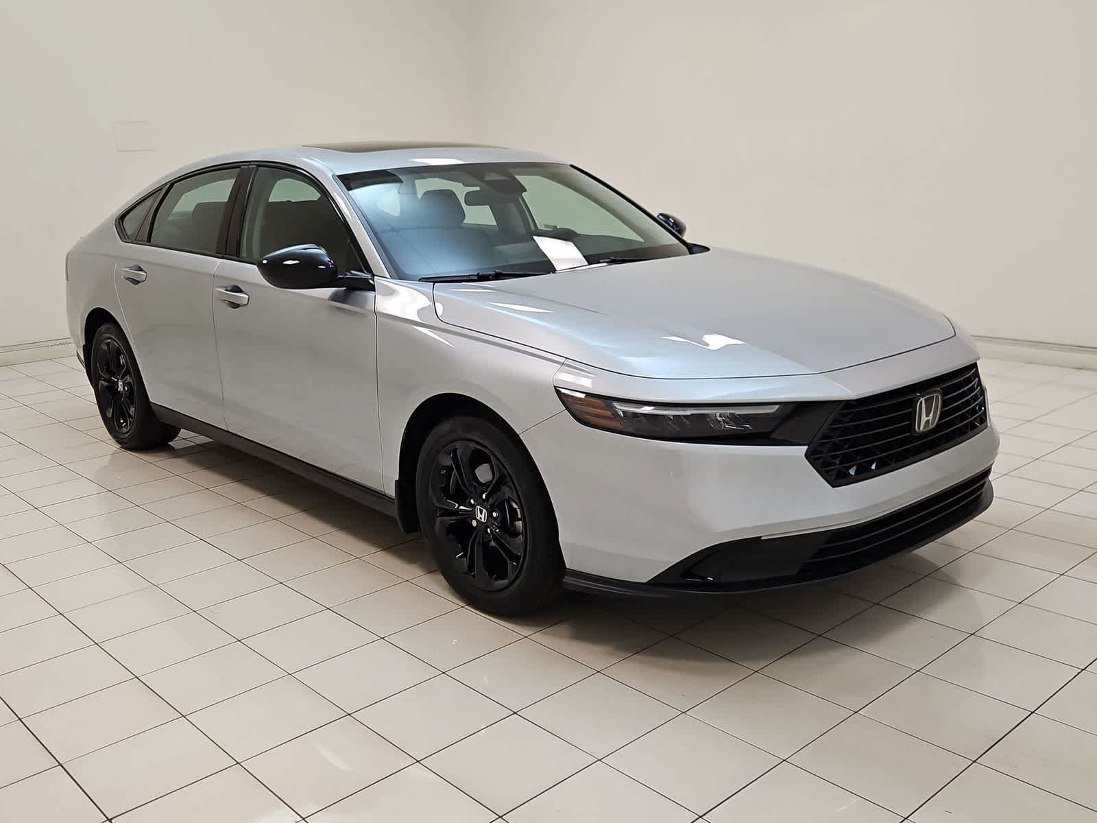 Used 2025 Honda Accord SE image 25
