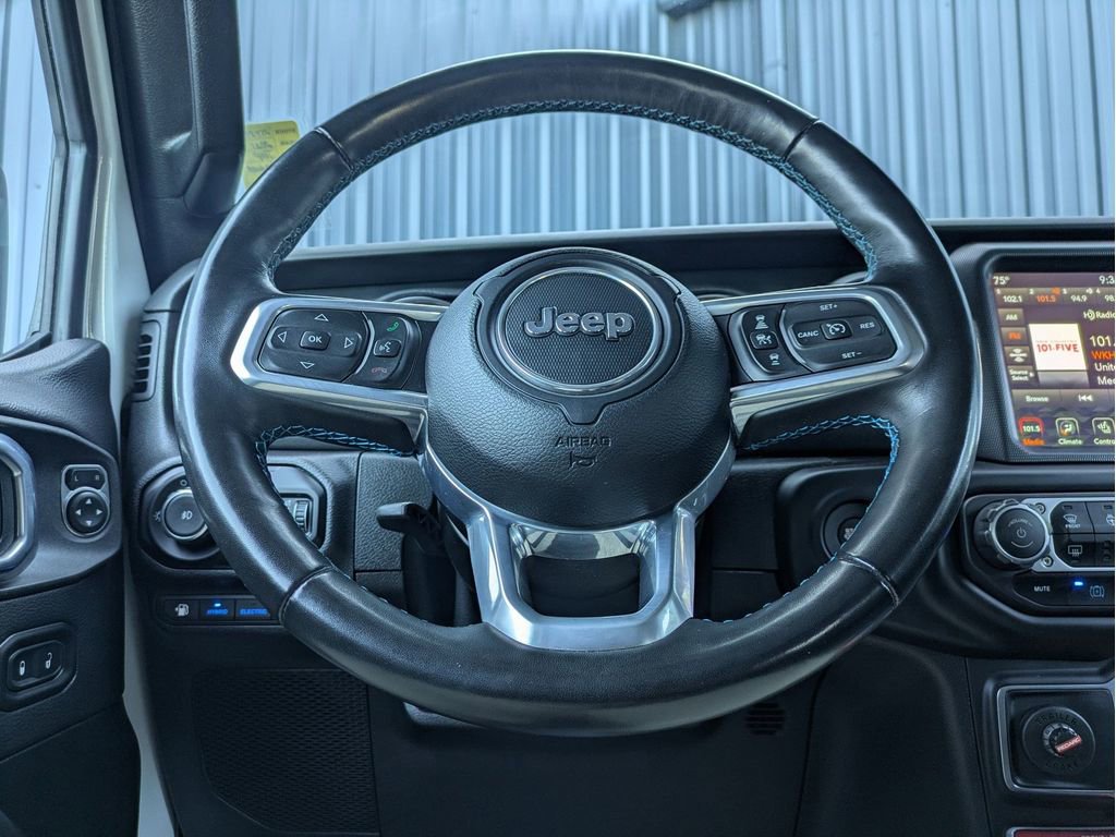 Used 2021 Jeep Wrangler Unlimited Rubicon 4xe w/ Cold Weather Group AWD/4WD image 21