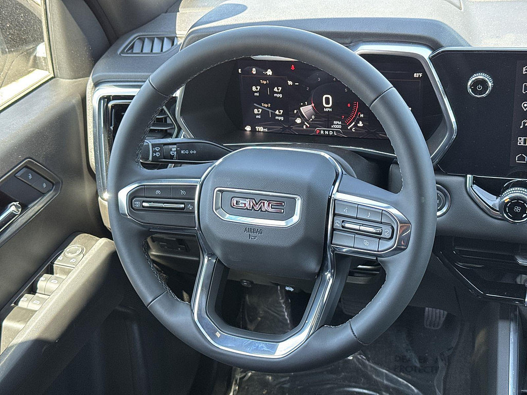 New 2026 GMC Canyon Elevation w/ LPO, Black Badging Package RWD image 8