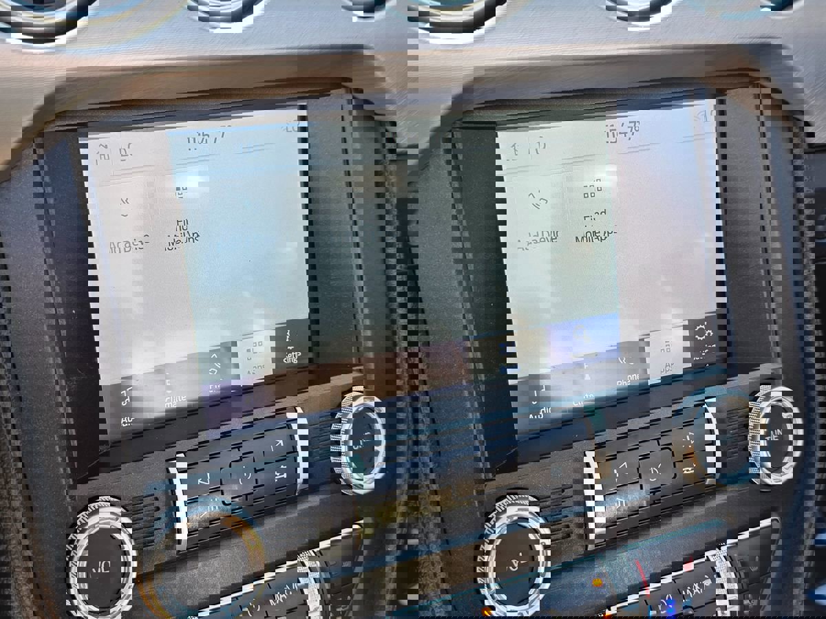 Used 2020 Ford Mustang Premium image 29