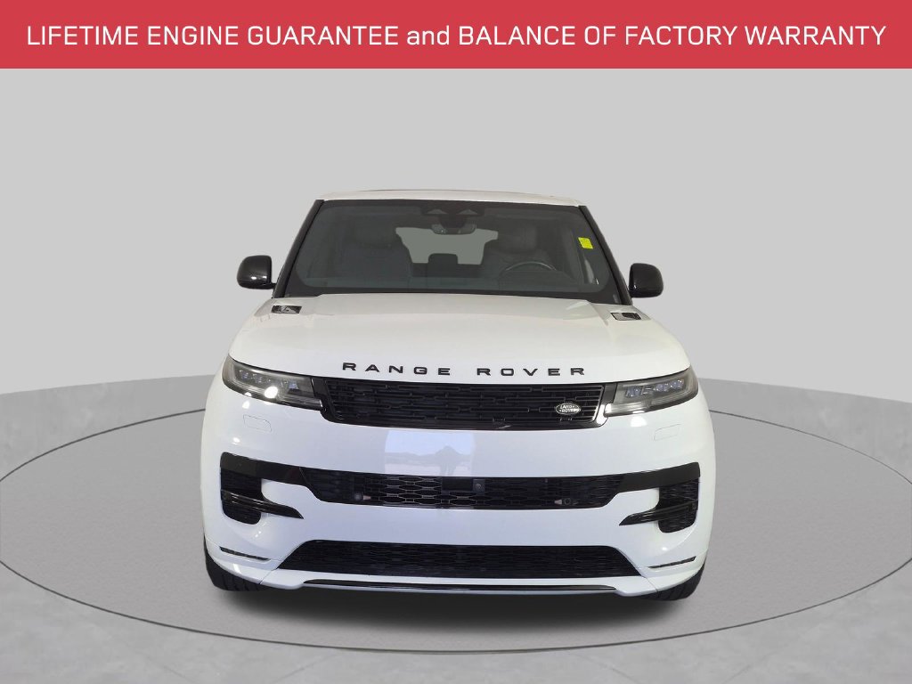 Used 2024 Land Rover Range Rover Sport Dynamic SE AWD/4WD image 3