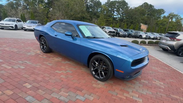 Used 2022 Dodge Challenger SXT w/ Blacktop Package RWD image 4
