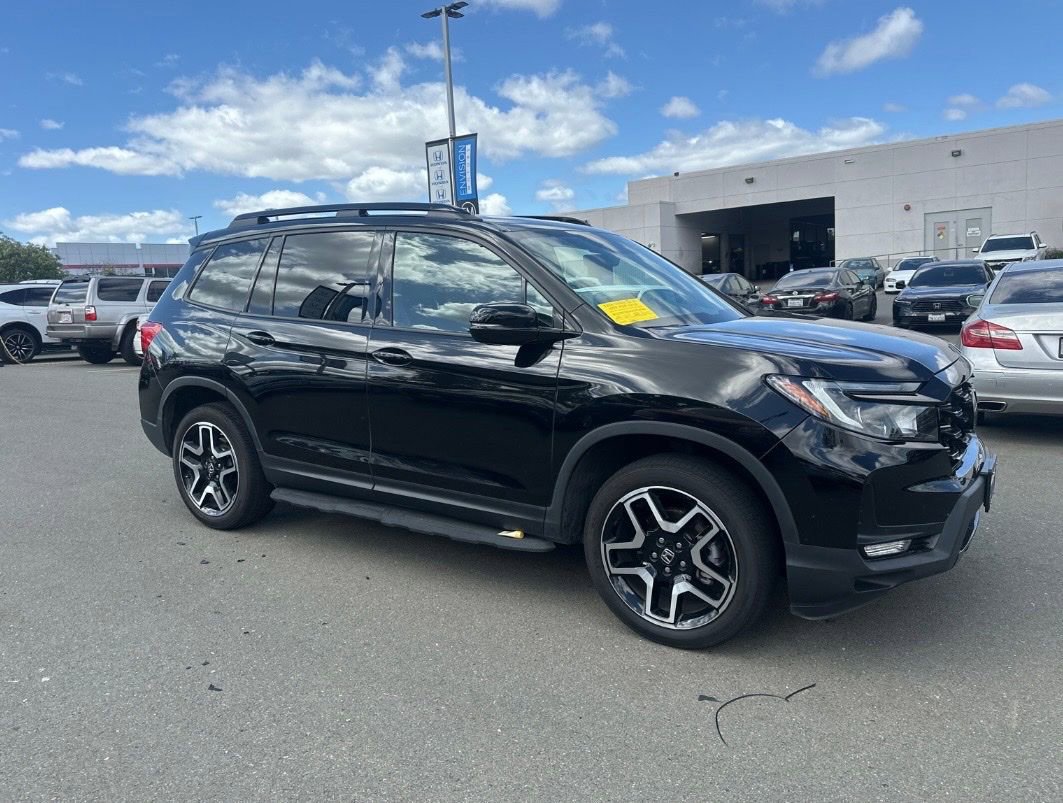 Used 2022 Honda Passport Elite image 2