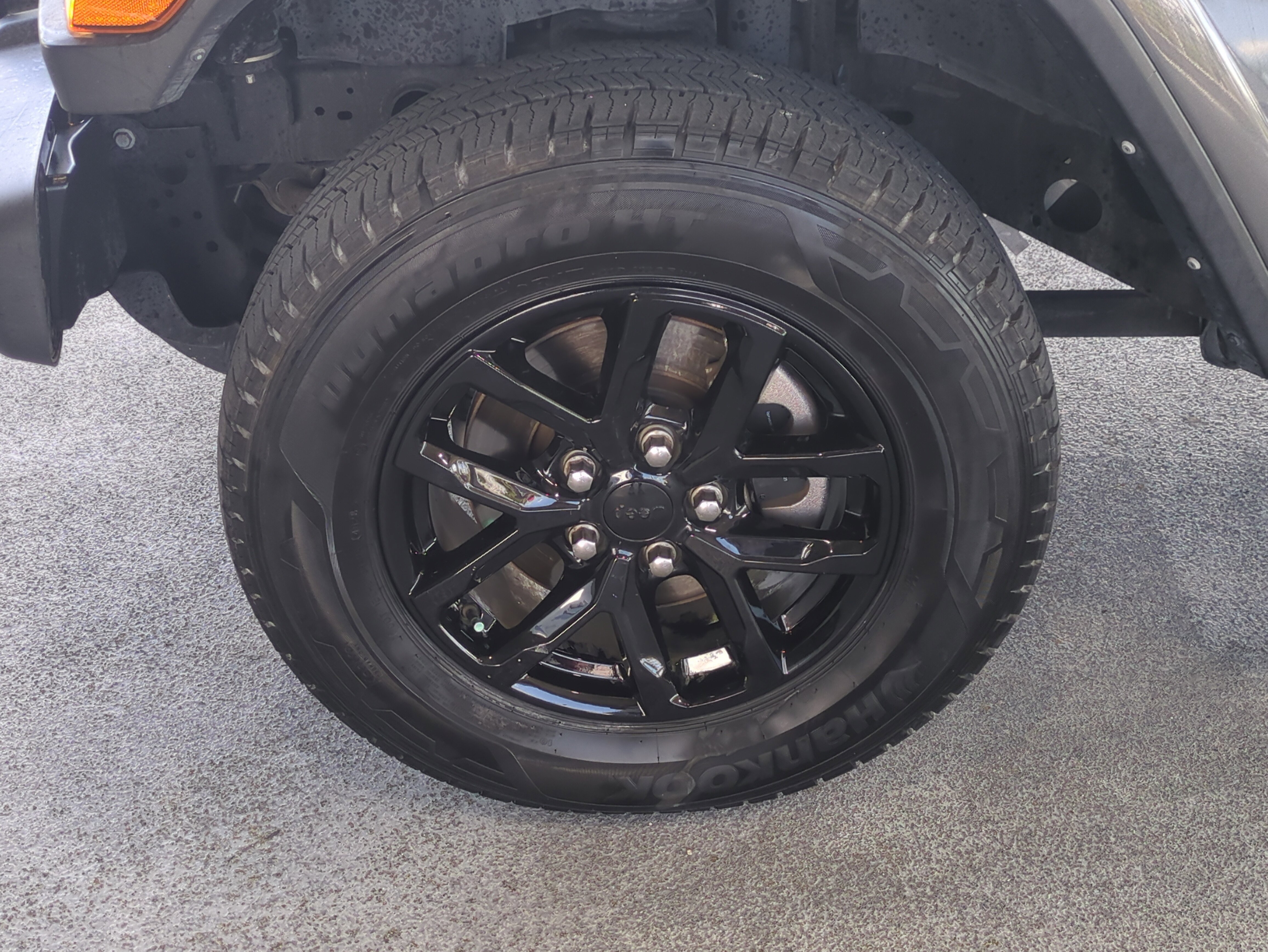 Used 2022 Jeep Gladiator Sport AWD/4WD image 11