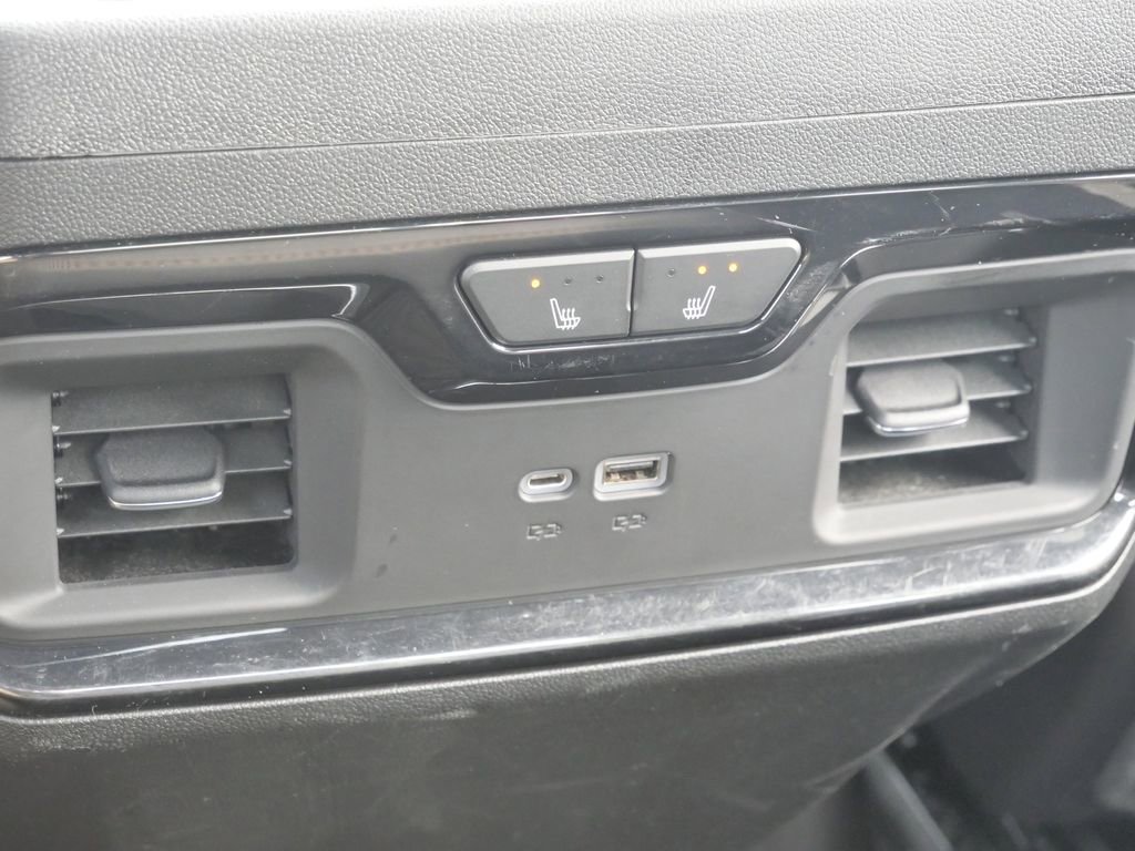 Used 2022 GMC Sierra 1500 AT4 w/ AT4 Premium Package image 33