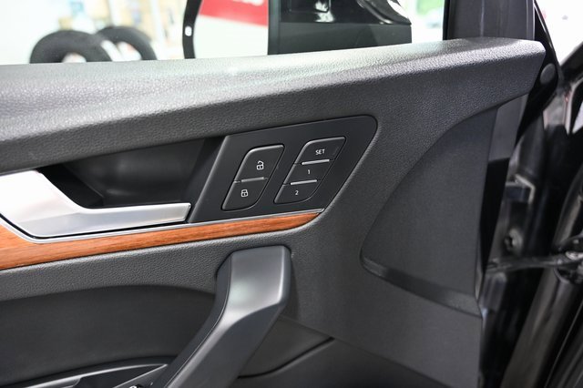 Used 2021 Audi Q5 2.0T Premium Plus image 27