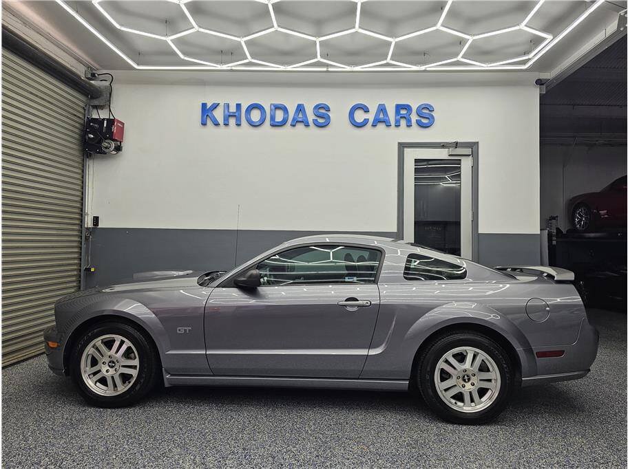 Used 2007 Ford Mustang GT Premium RWD image 1